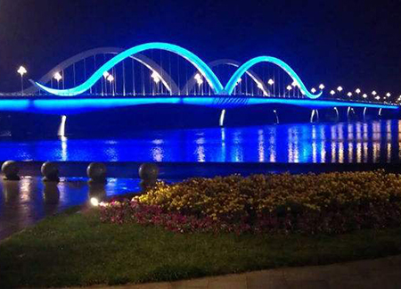 大桥夜景亮化